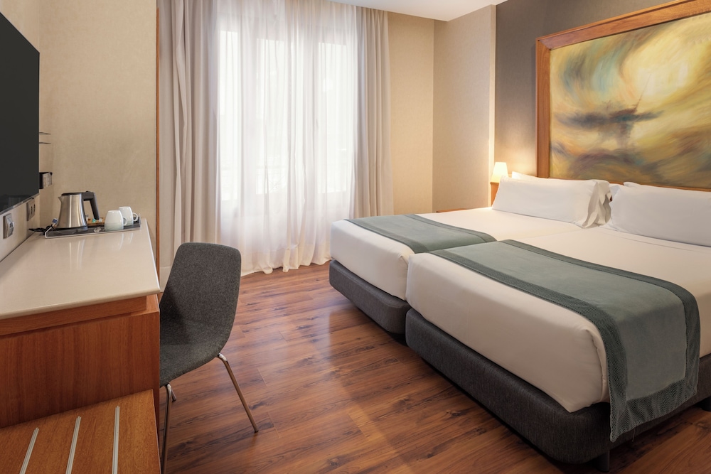 غرفة مفردة بسرير مزدوج، Catalonia Excelsior 5/10