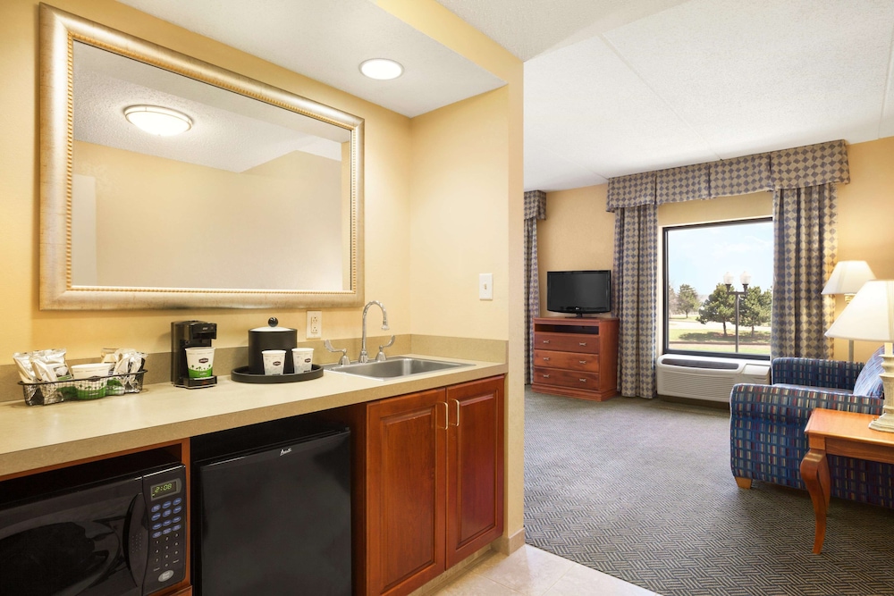 Hampton Inn Geneva 9/36