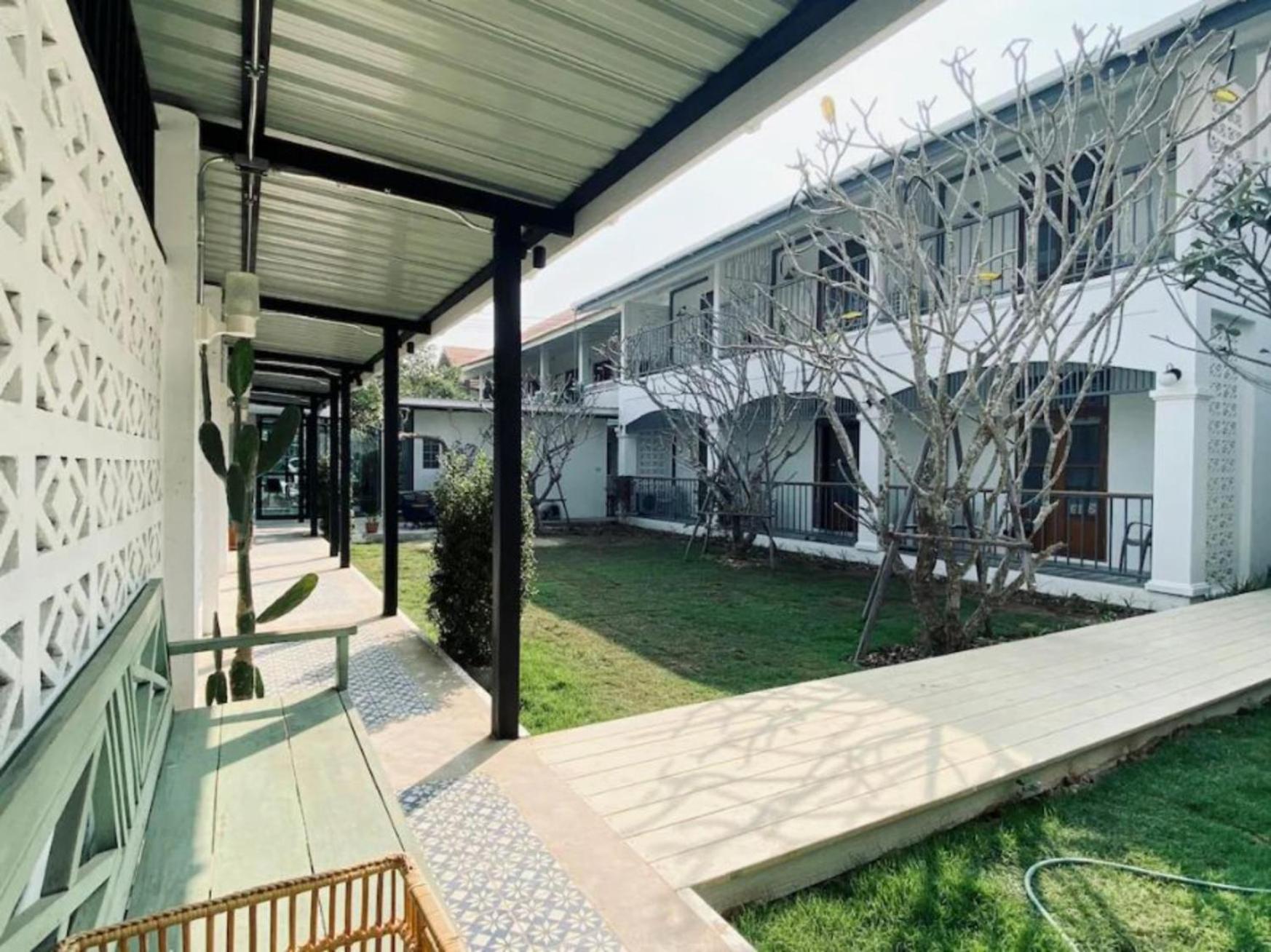 Baan Chiang Bed Lampang by ZUZU 22/24