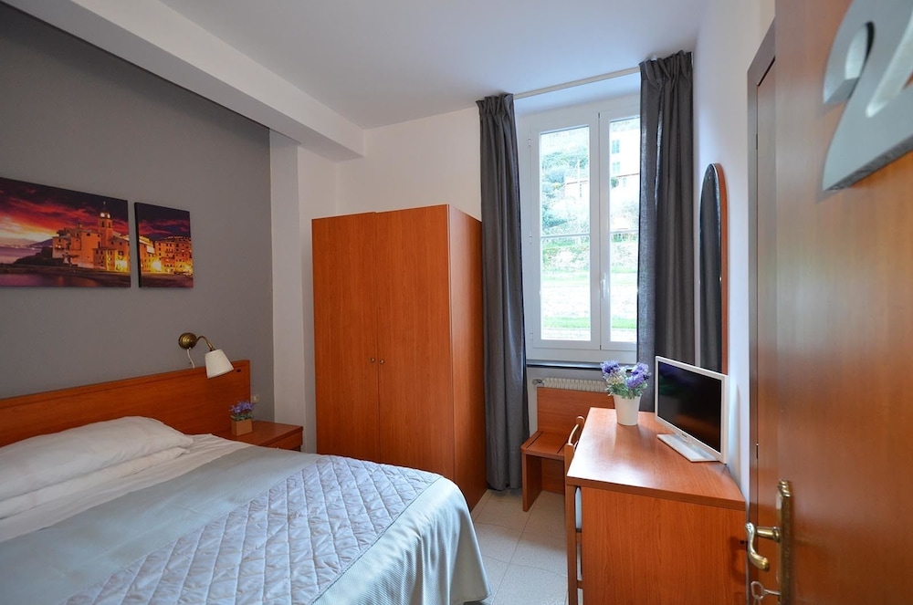 Hotel Porta del Parco 8/27