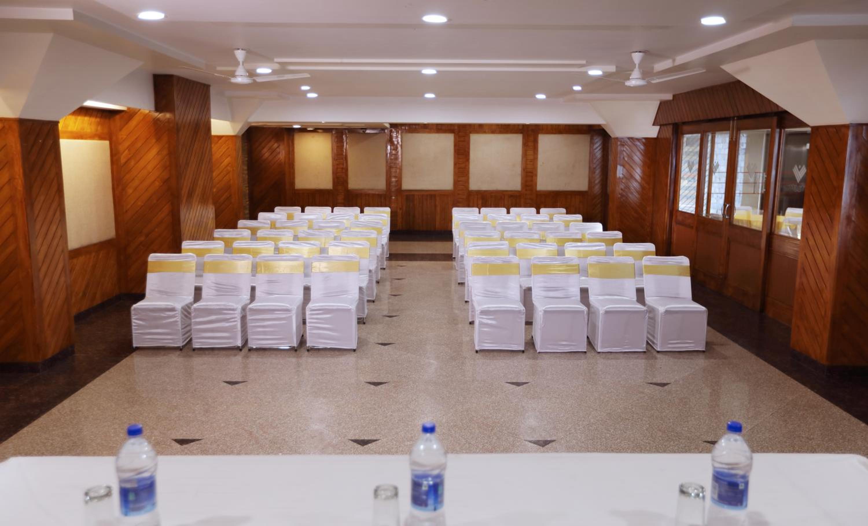 HOTEL VISHNU PALACE 42/55