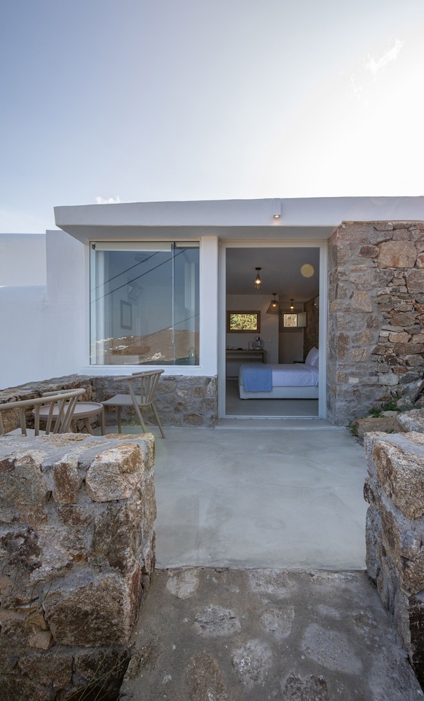 The Summit of Mykonos 48/73