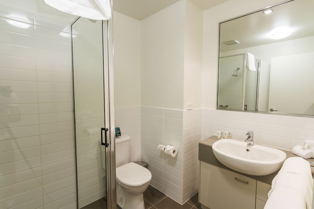MainStay Suites Mackay 10/65