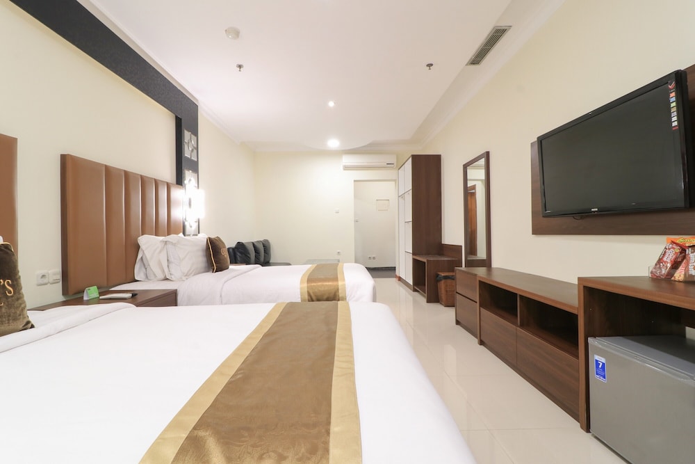 Coin S Hotel 40/96