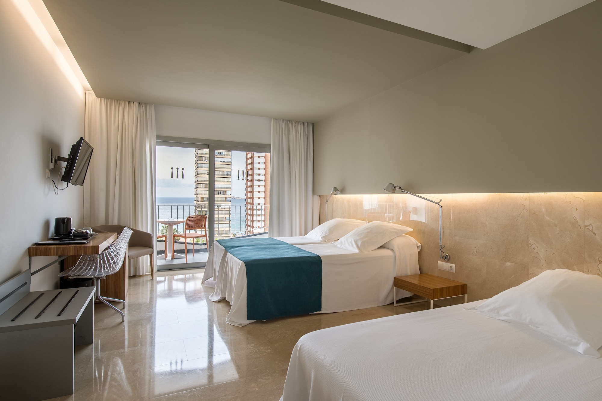 CLASSIC, DOUBLE BED, BALCONY
