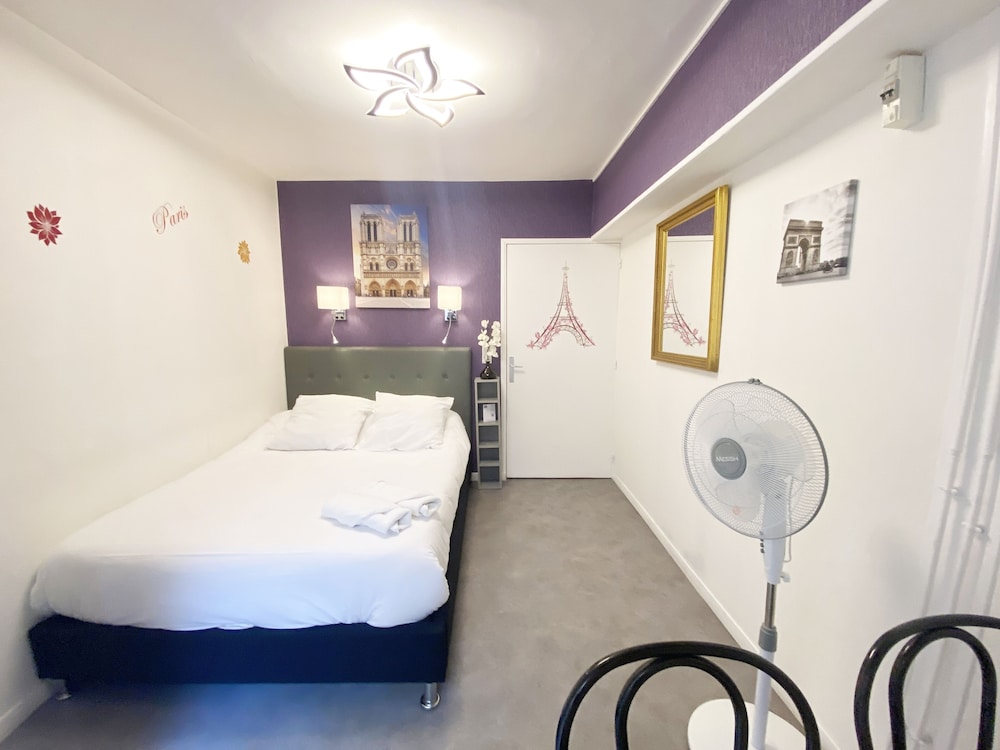 Hotel Aviatic 21/69