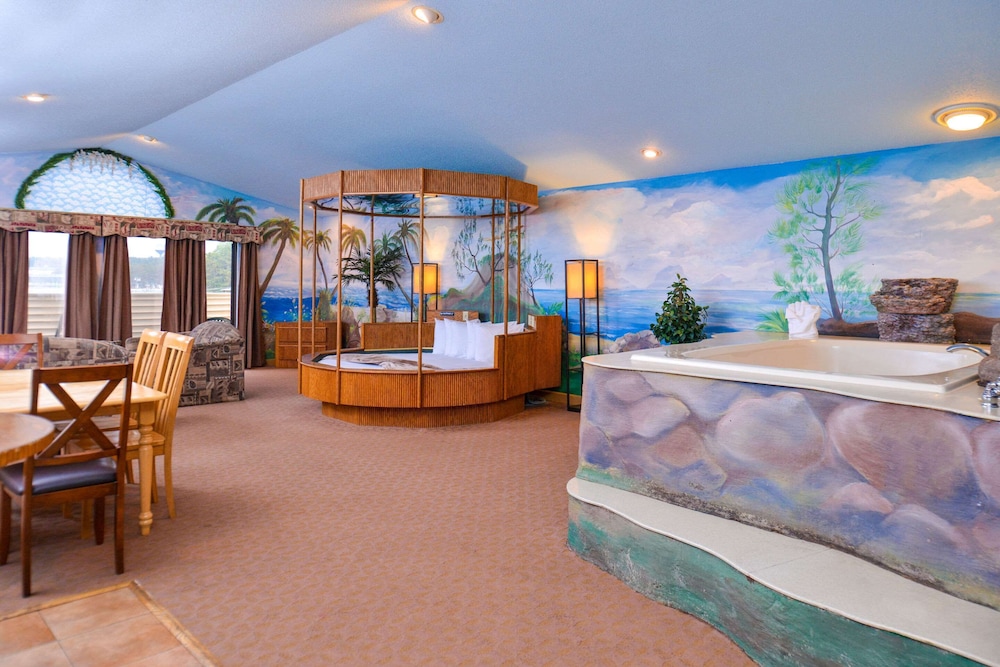Atlantis Family Waterpark Hotel, an Ascend Collection Hotel 12/60