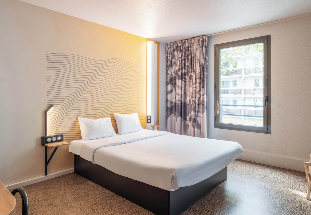 ROOM, DOUBLE BED, ACCESSIBLE