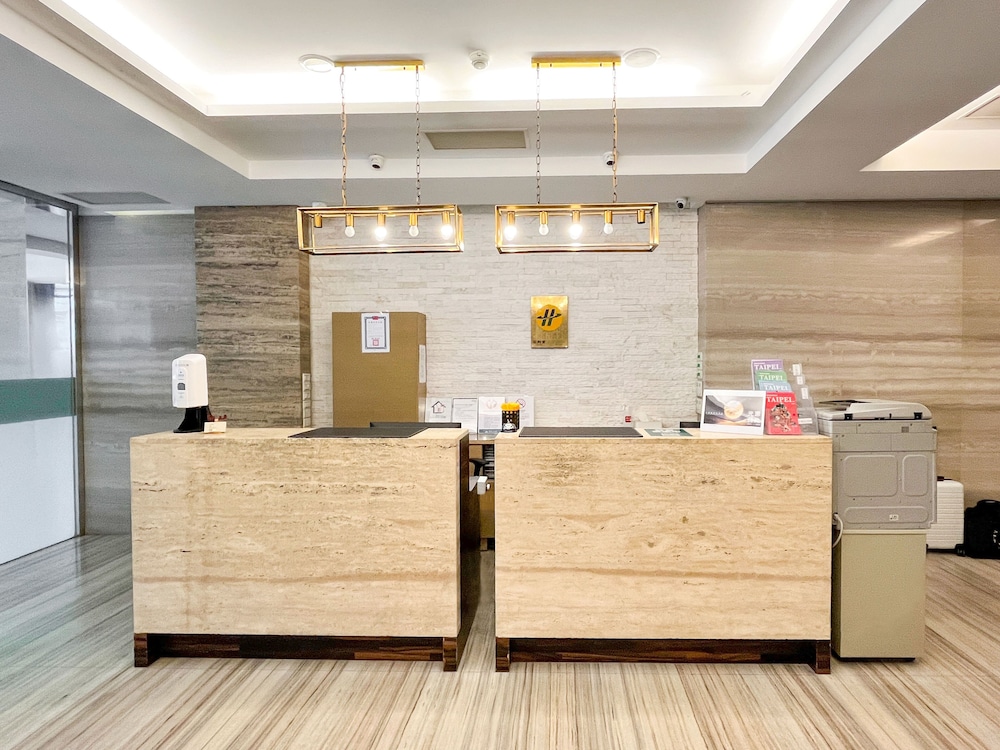 CHECK inn Express Taipei Station 5/51