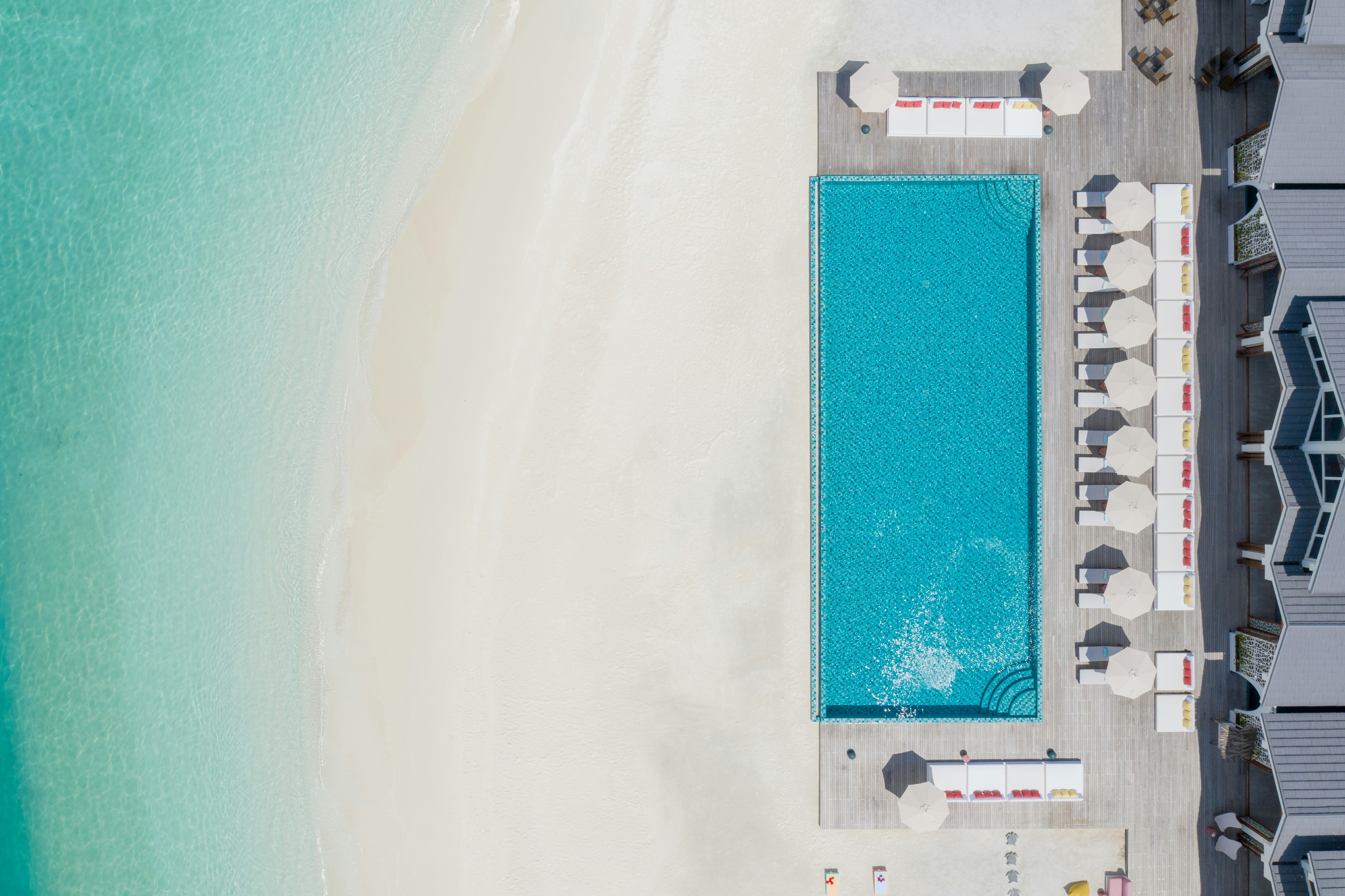 The Standard Huruvalhi Maldives 34/37