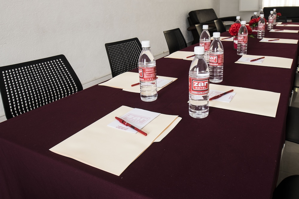 Zar Queretaro Hotel 25/33