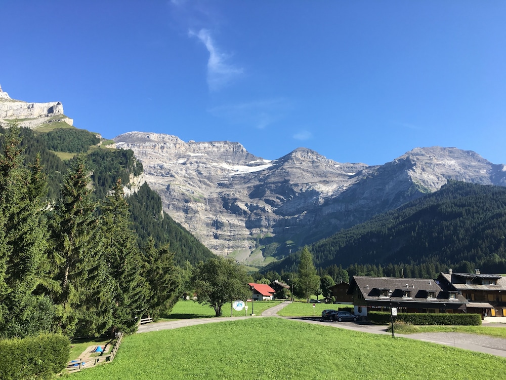 EUROTEL VICTORIA LES DIABLERETS 5/64