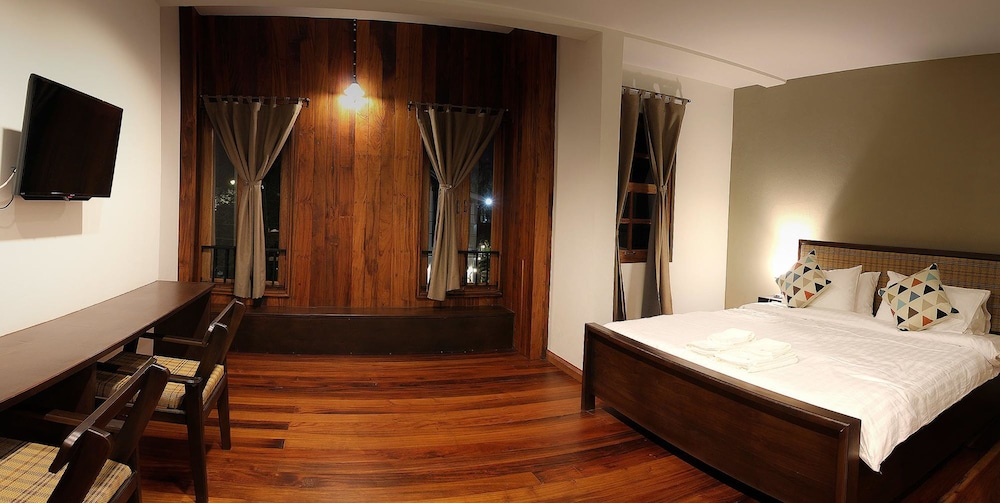 Phumin Place Hotel 15/28