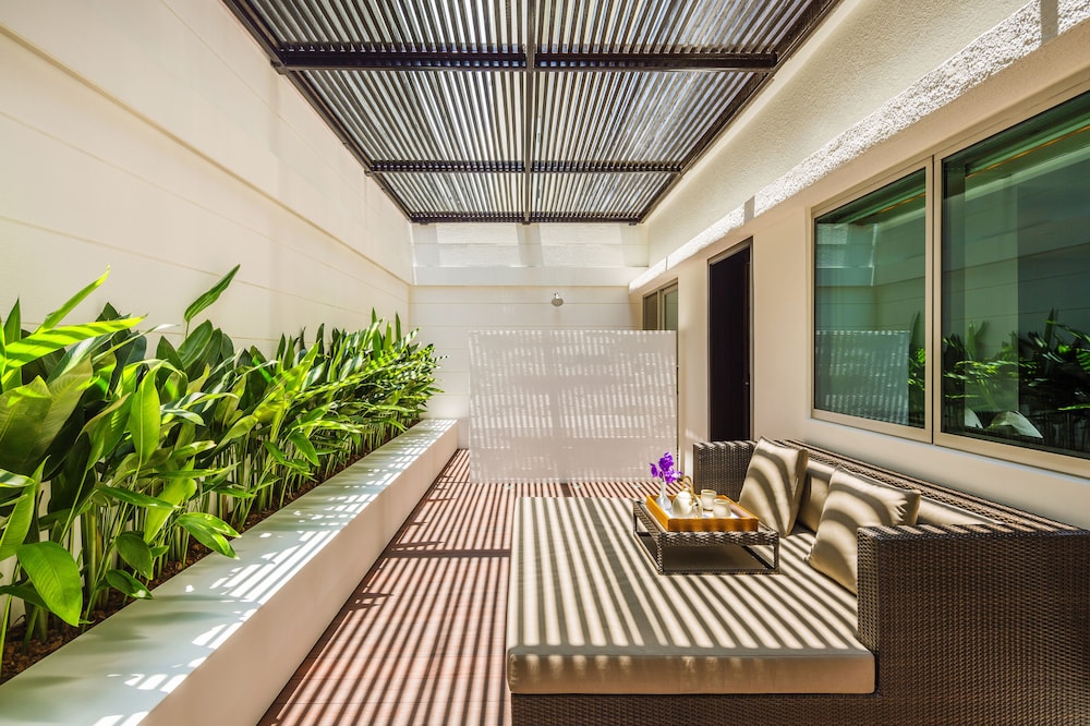 Como Metropolitan Bangkok 43/89