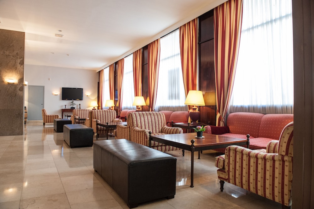 HOTEL UNZAGA PLAZA 42/63