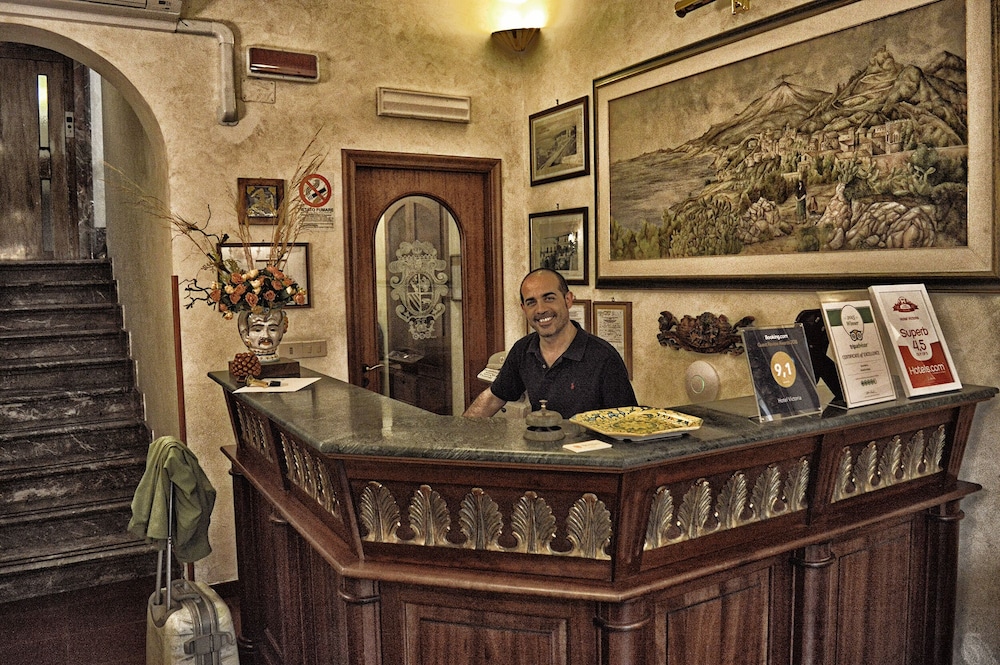 Hotel Victoria 6/50