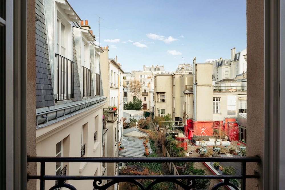 My Maison In Paris - Montmartre 2/38