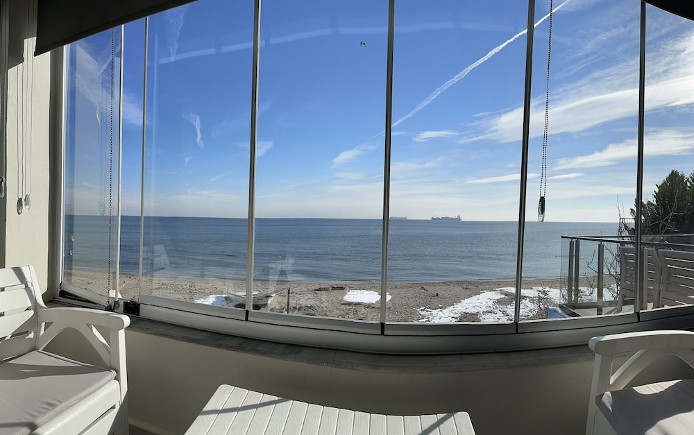 Kingway Suite 25/45
