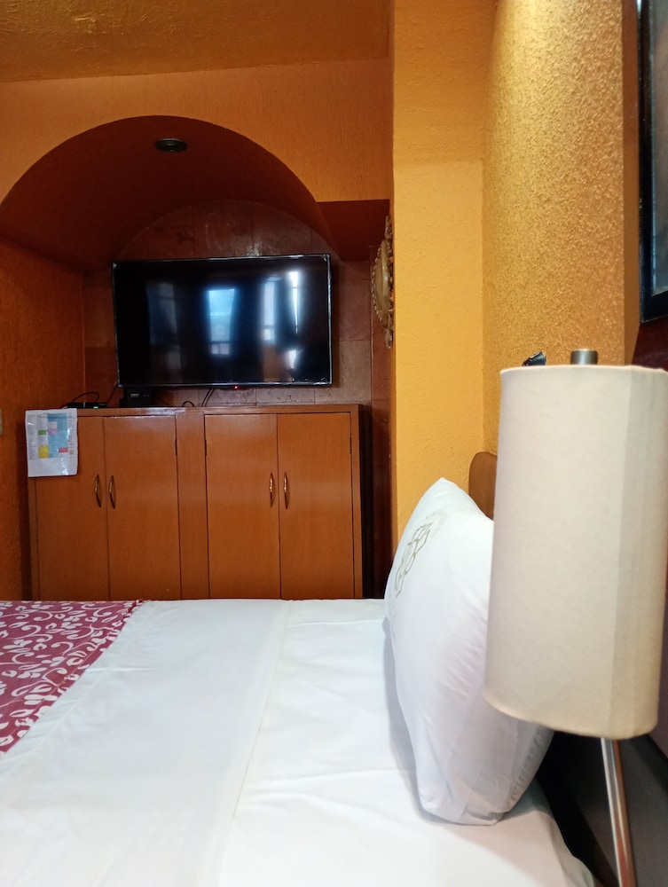 Hotel Villas and Suites Real Azteca 12/41