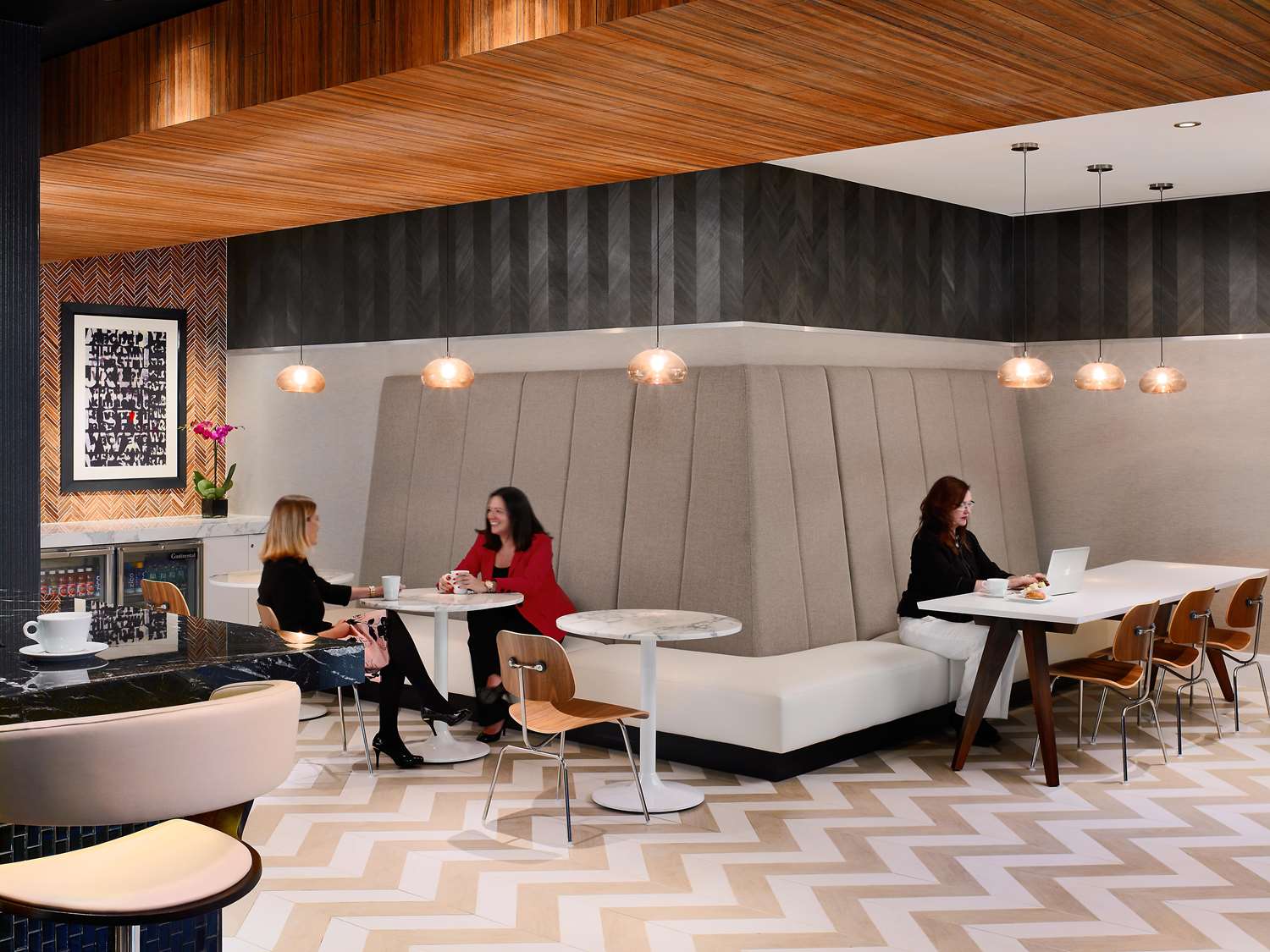 Sonesta Philadelphia Rittenhouse Square 11/30