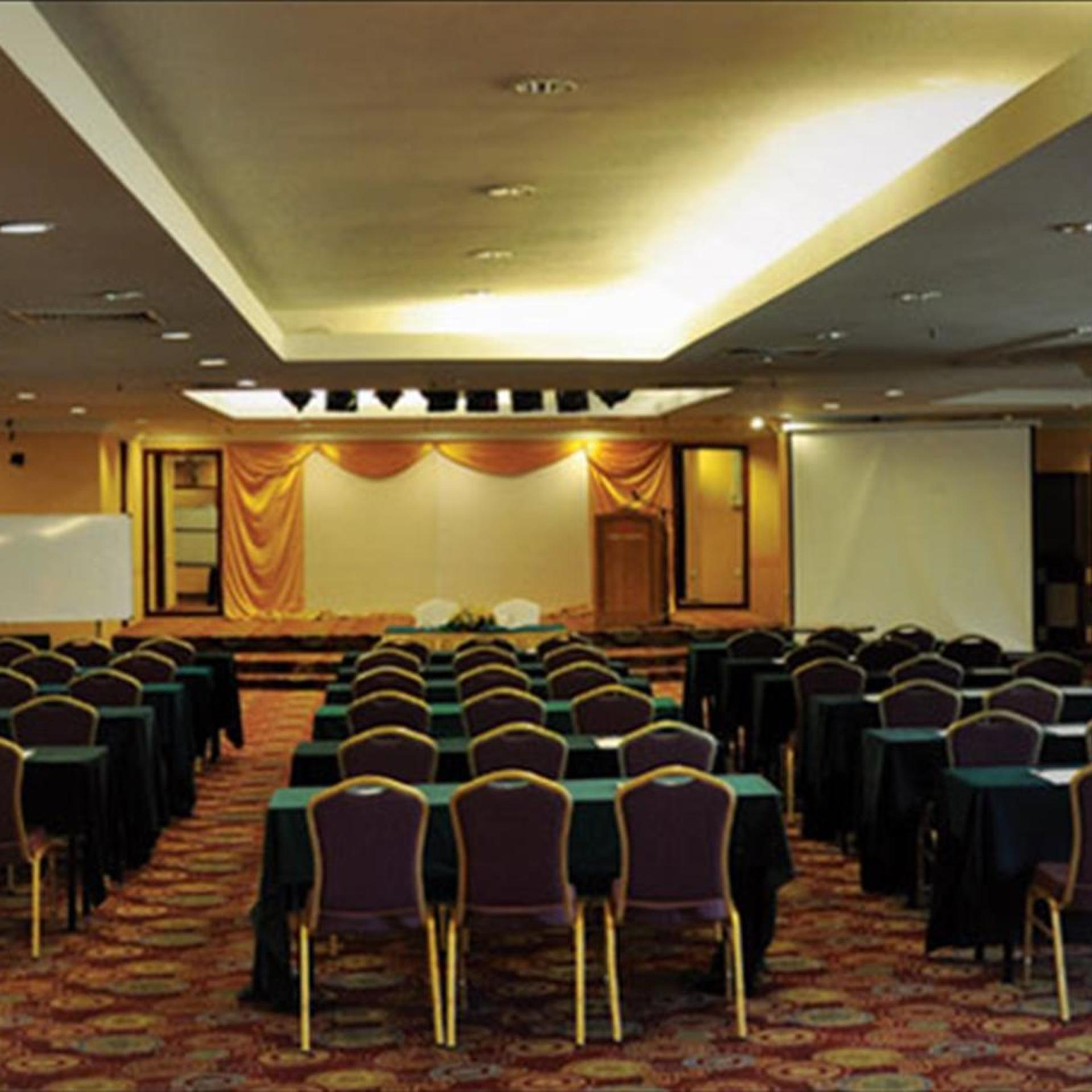 Tang Dynasty Bay Hotel 46/57