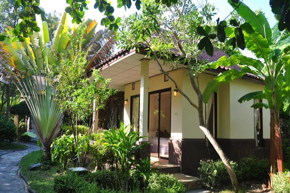Samui Honey Cottages Beach Resort 9/70