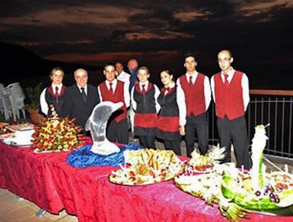 Caposkino Park Hotel 3/16