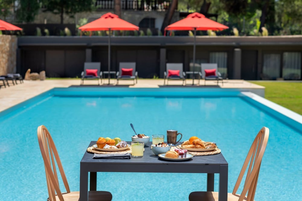 Amantes Villas And Suites 32/50