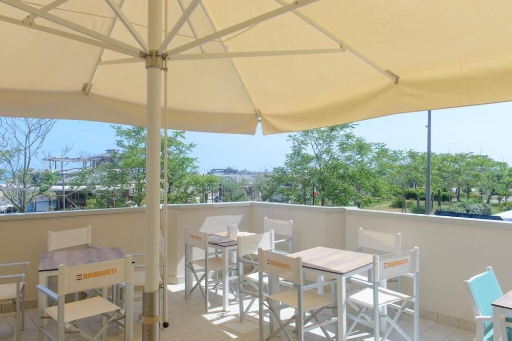 Hotel Paloma Rimini 23/46