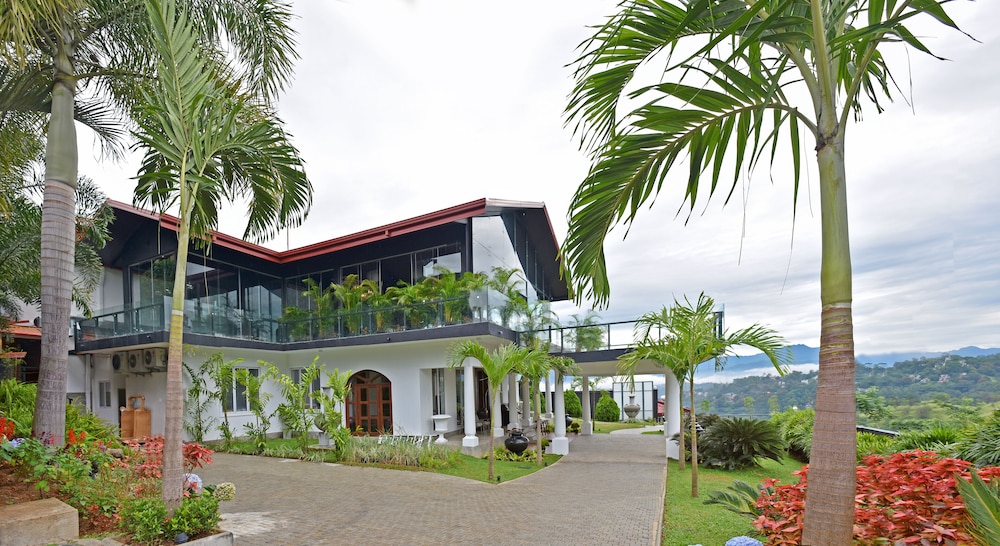 Fox Resorts Kandy 6/49