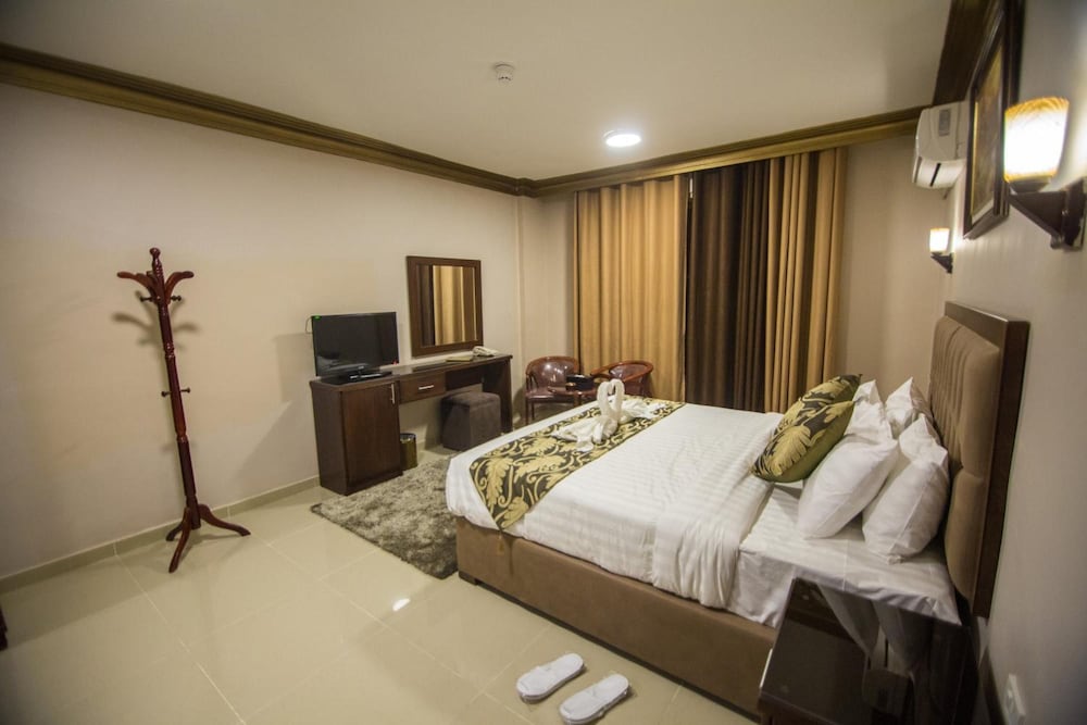 Grape Village Hotel 25/59