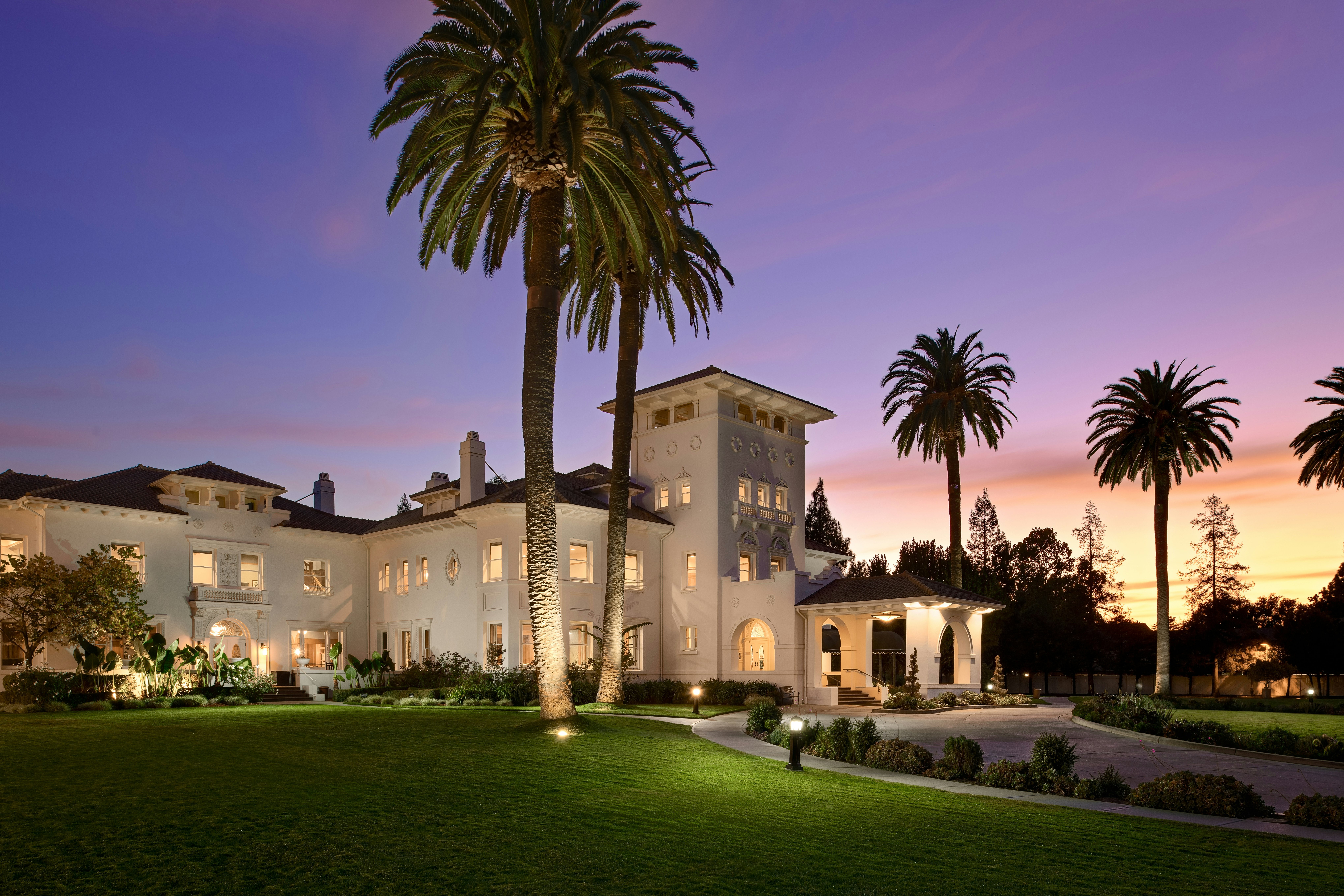 Hayes Mansion San Jose, Curio Collection by Hilton 37/41