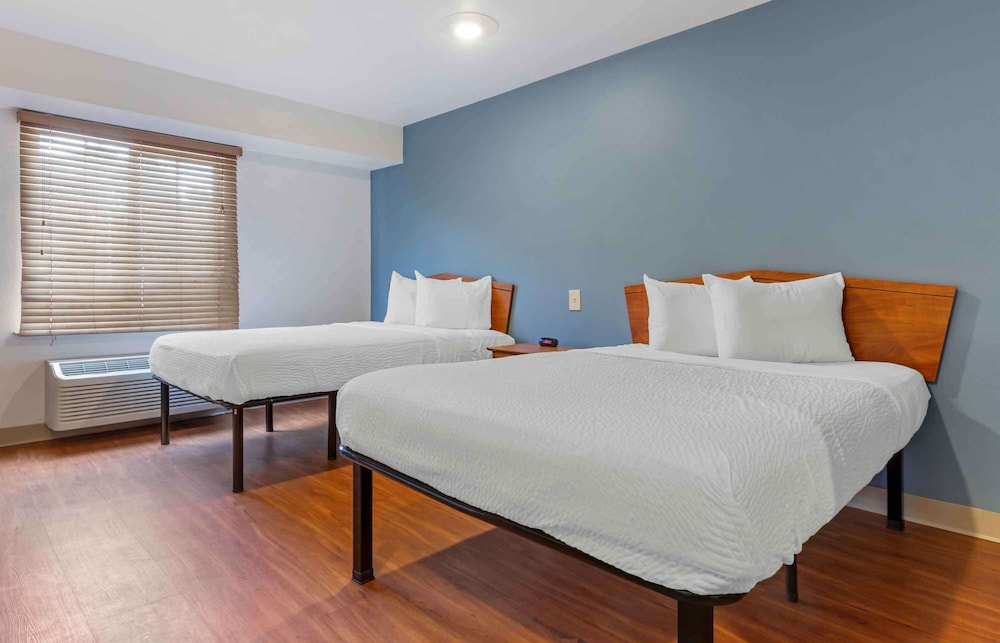 STUDIO, 2 DOUBLE BEDS