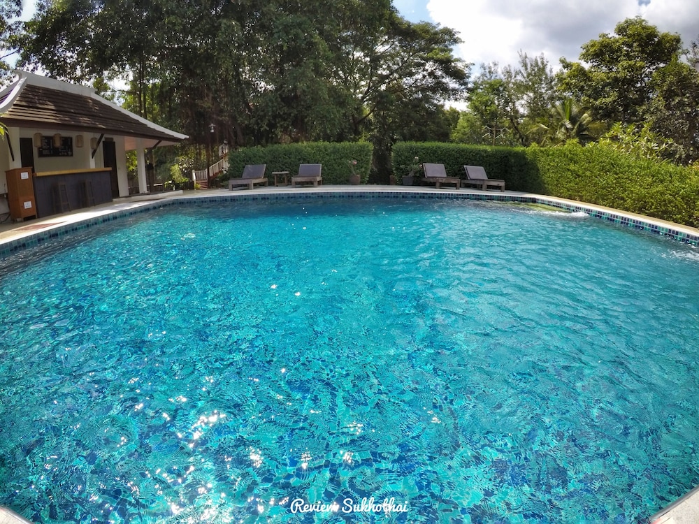 Tharaburi Resort Sukhothai 73/77