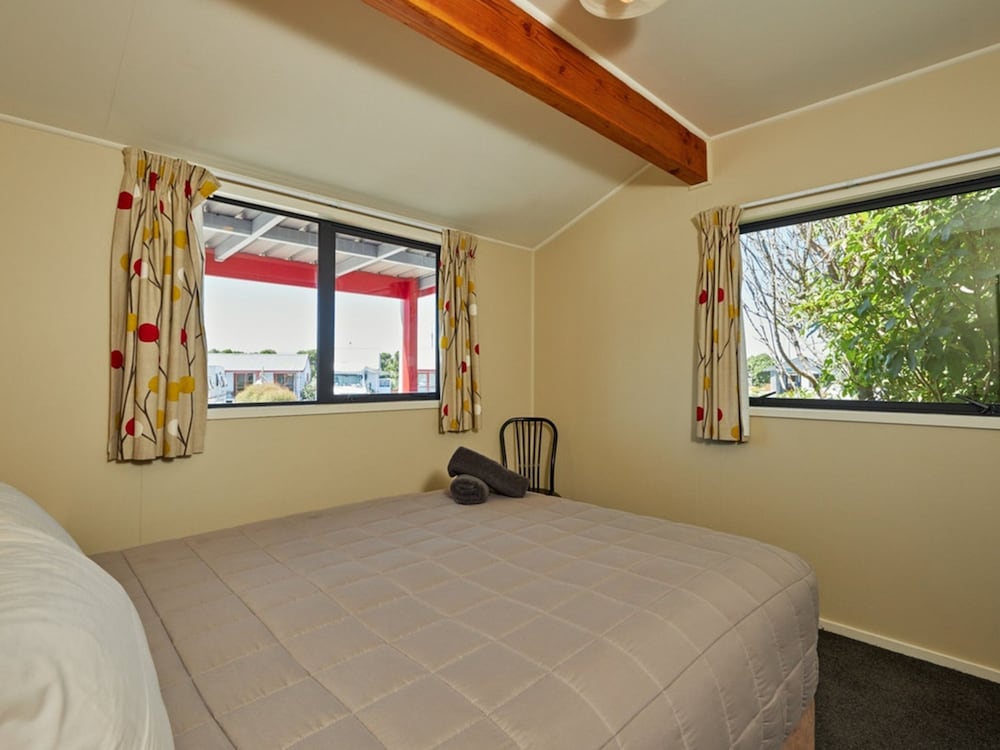 Kaikoura TOP 10 Holiday Park 25/75