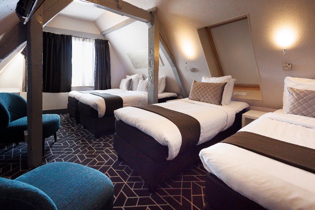 Room, Quadruple, Attic، Hotel CC 3/4