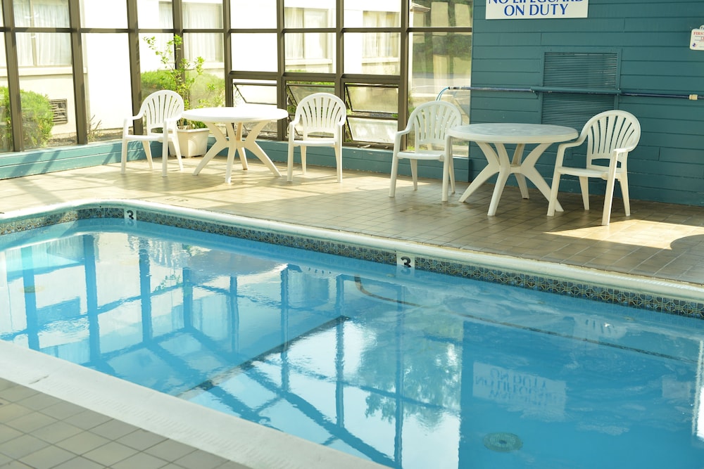 Baymont by Wyndham Branford/New Haven 8/45