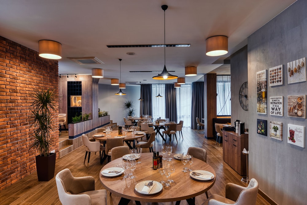 Aristos Hotel Zagreb 44/56