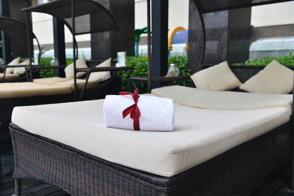 The Garden Hotel Guangzhou 24/48