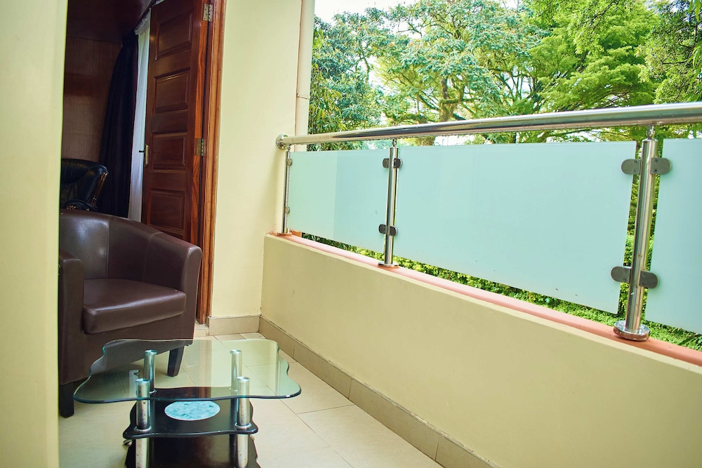 Golf Hotel Kakamega 34/50
