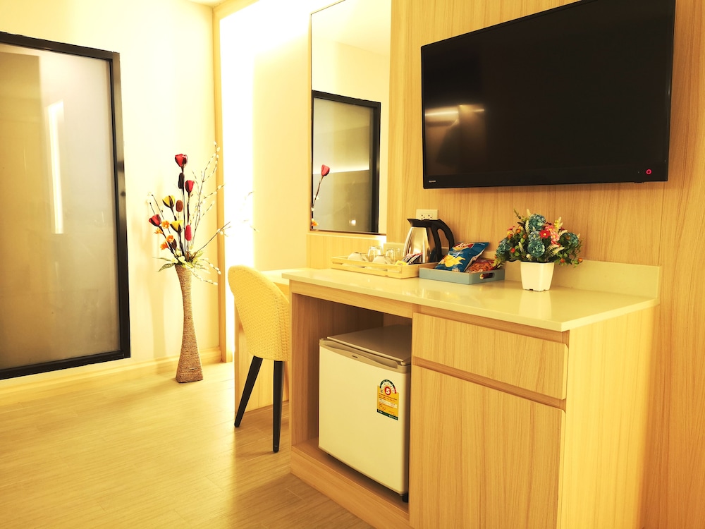 O2 Luxury Hotel 6/71
