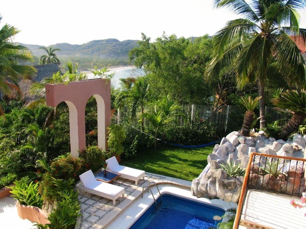 Villa De La Roca 5/56
