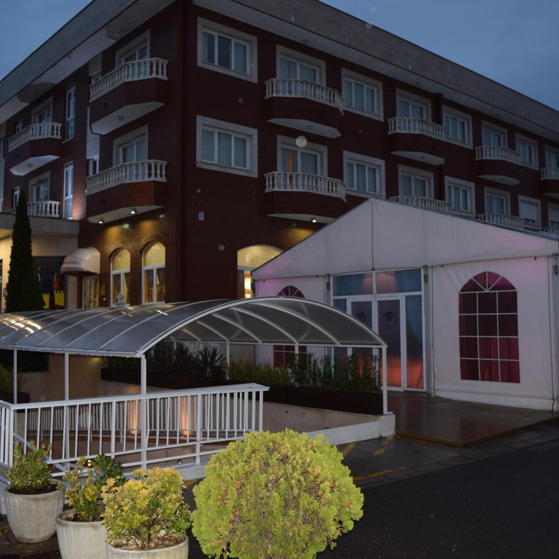 Hotel Camino Real 1/50