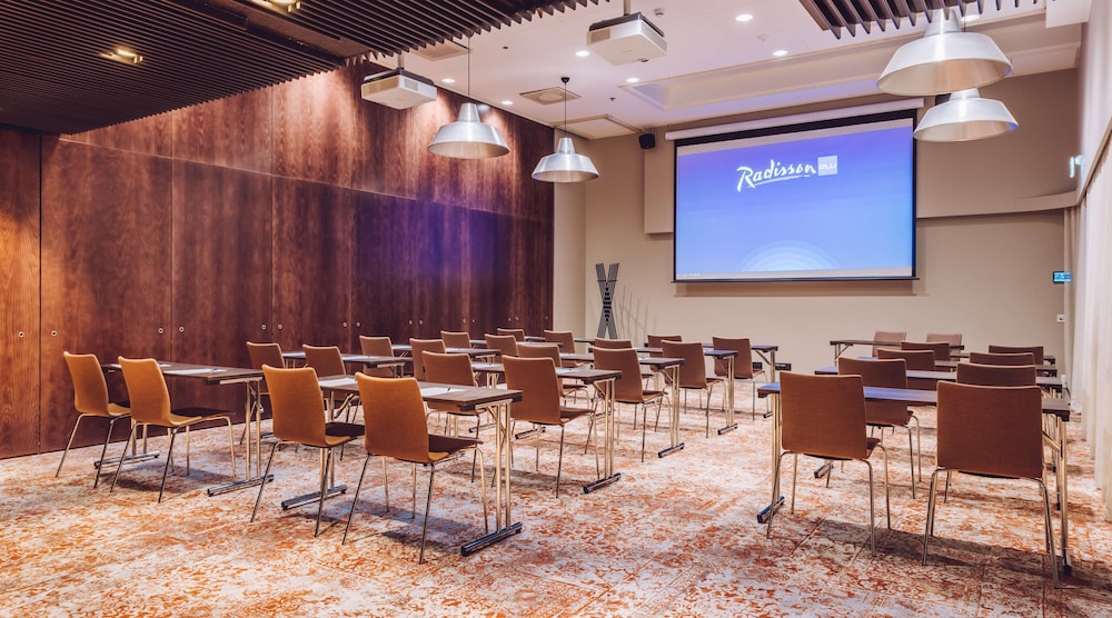 Radisson Blu Seaside Hotel Helsinki 63/72
