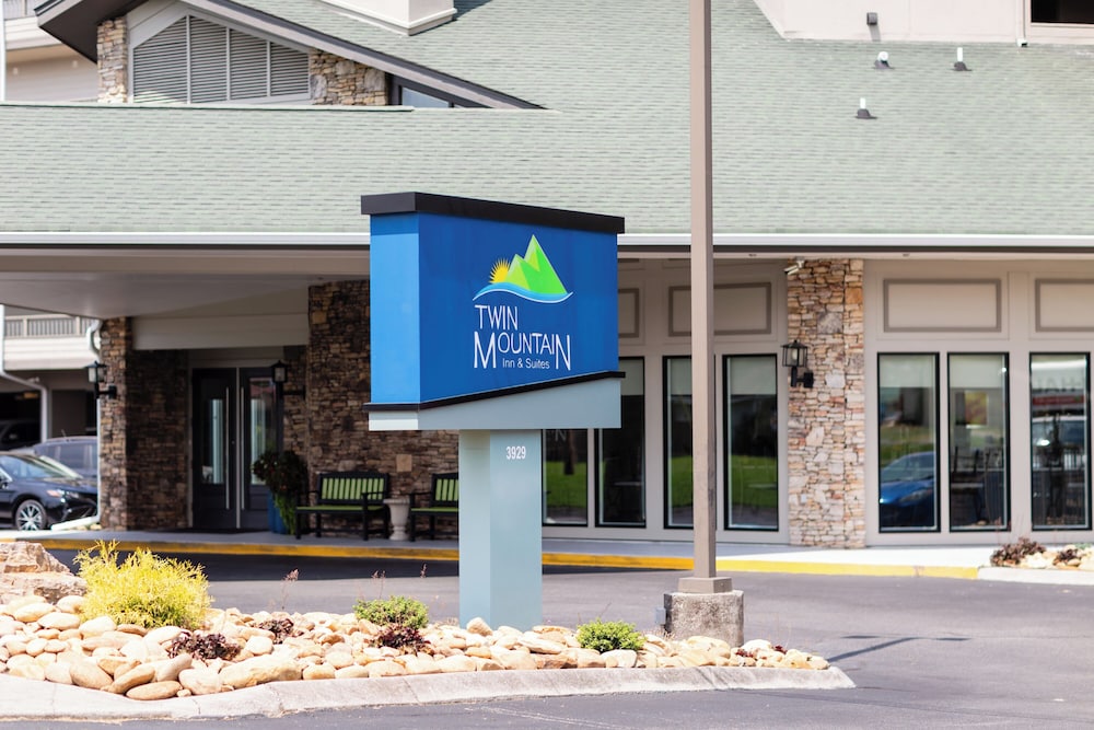 Twin Mountain Inn & Suites 3/71