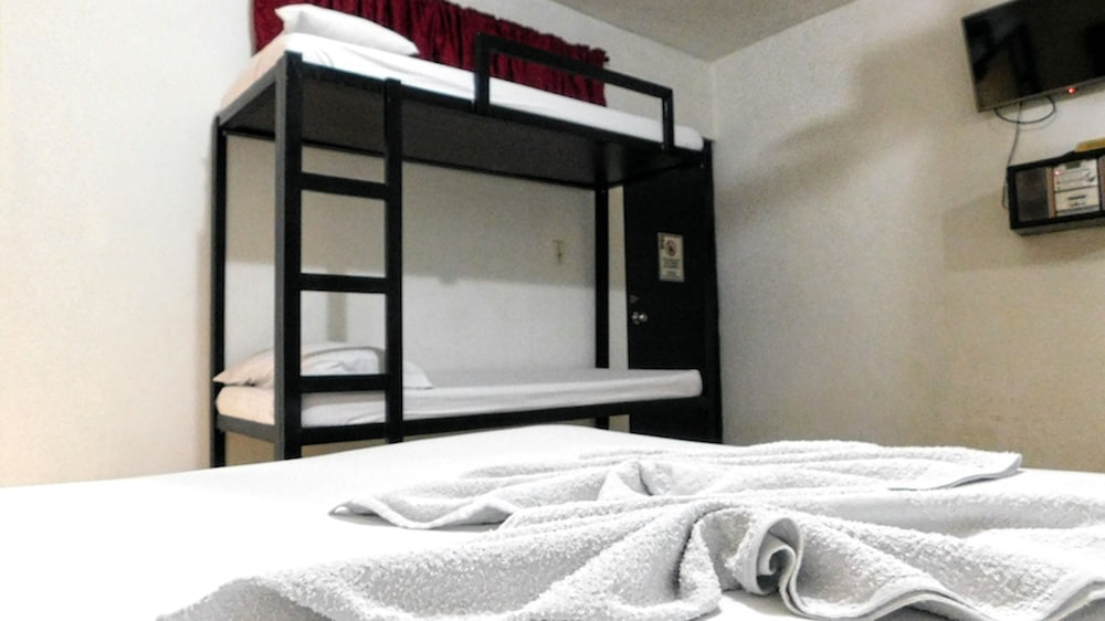 Hotel Natural Medellin 49/62