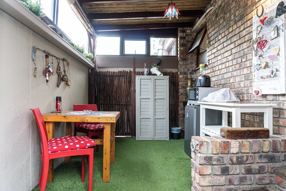 Earthbound B&B 34/50