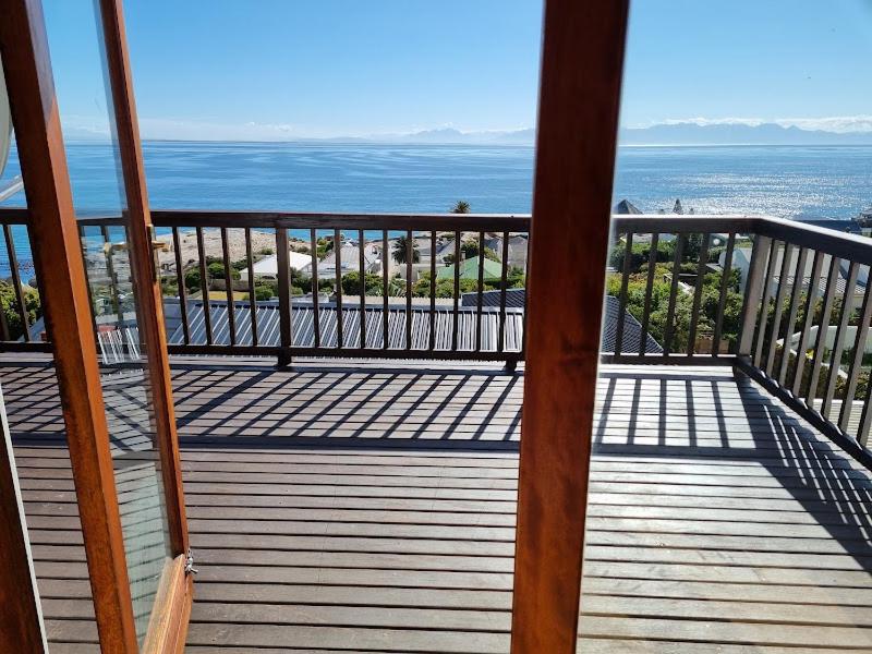Boulders Beach House 13/15