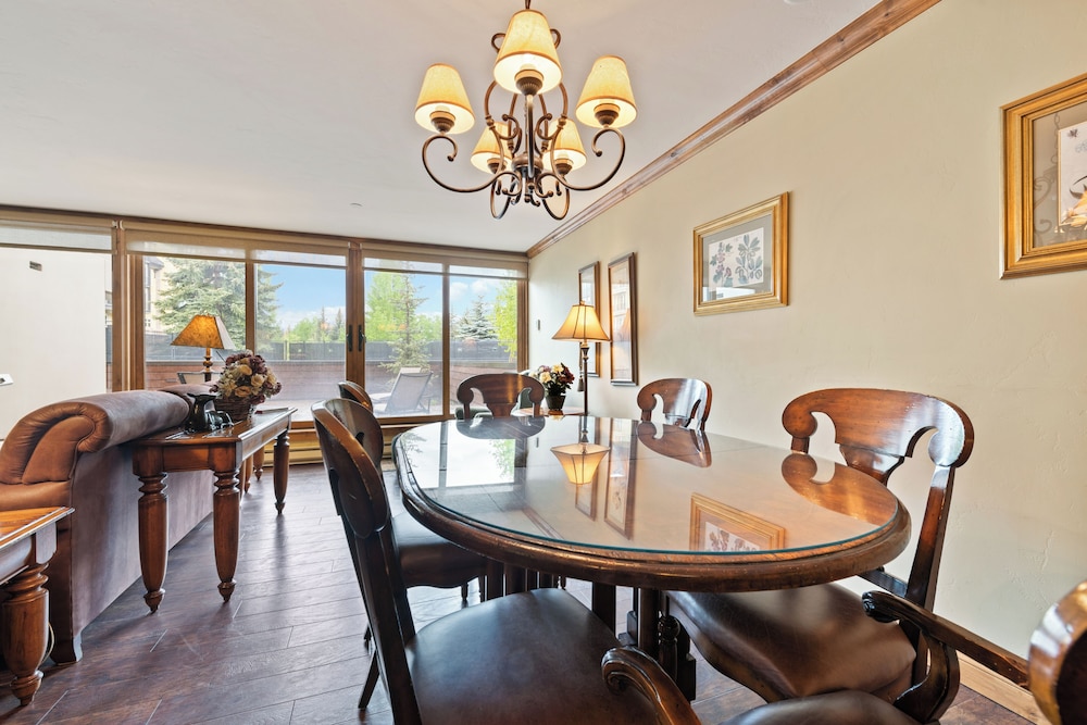 The Vail Spa Condominiums 46/76
