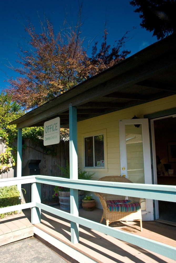 Sonoma Creek Inn 4/56
